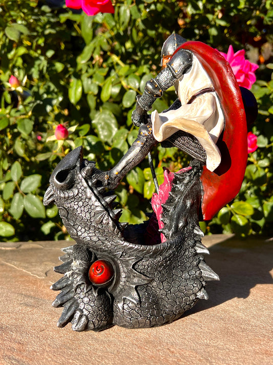 Crusader Knight Slaying Dragon (Polyester Resin)