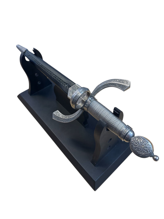 Medieval Daggers (Various Sizes & Styles)