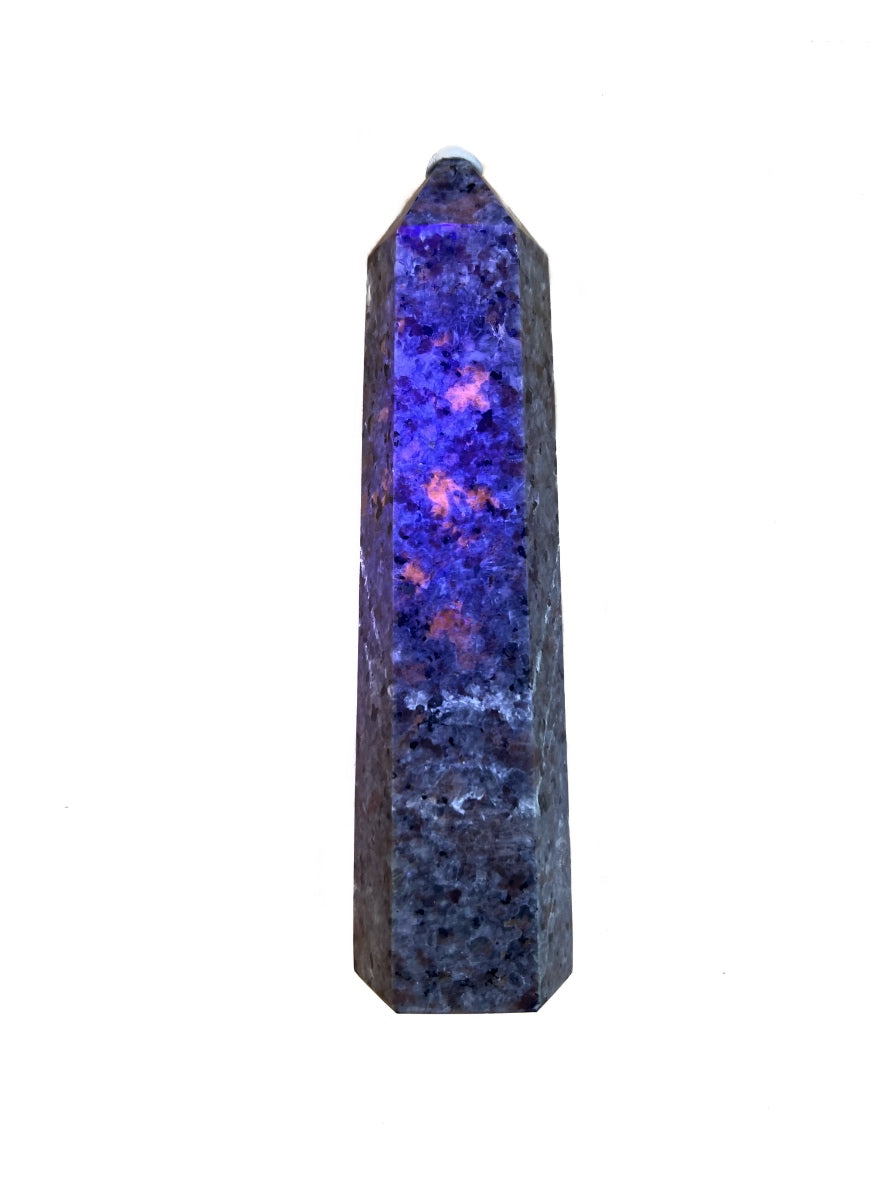 Medium Yooperlite Tower - Blacklight Sensitive! (Canada)