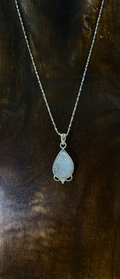 .925 Sterling Silver Moonstone Pendant (Chain Not Included)